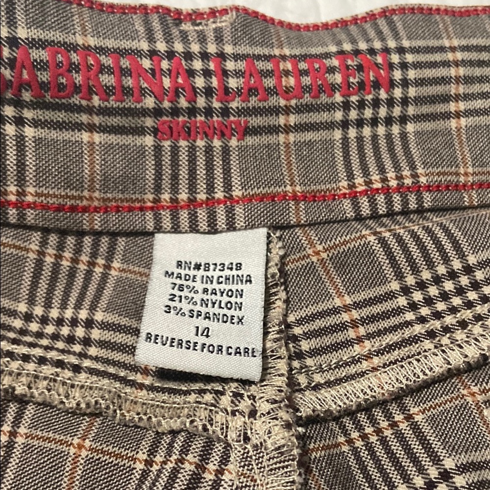 Women's Skinny Plaid Pants - Brown